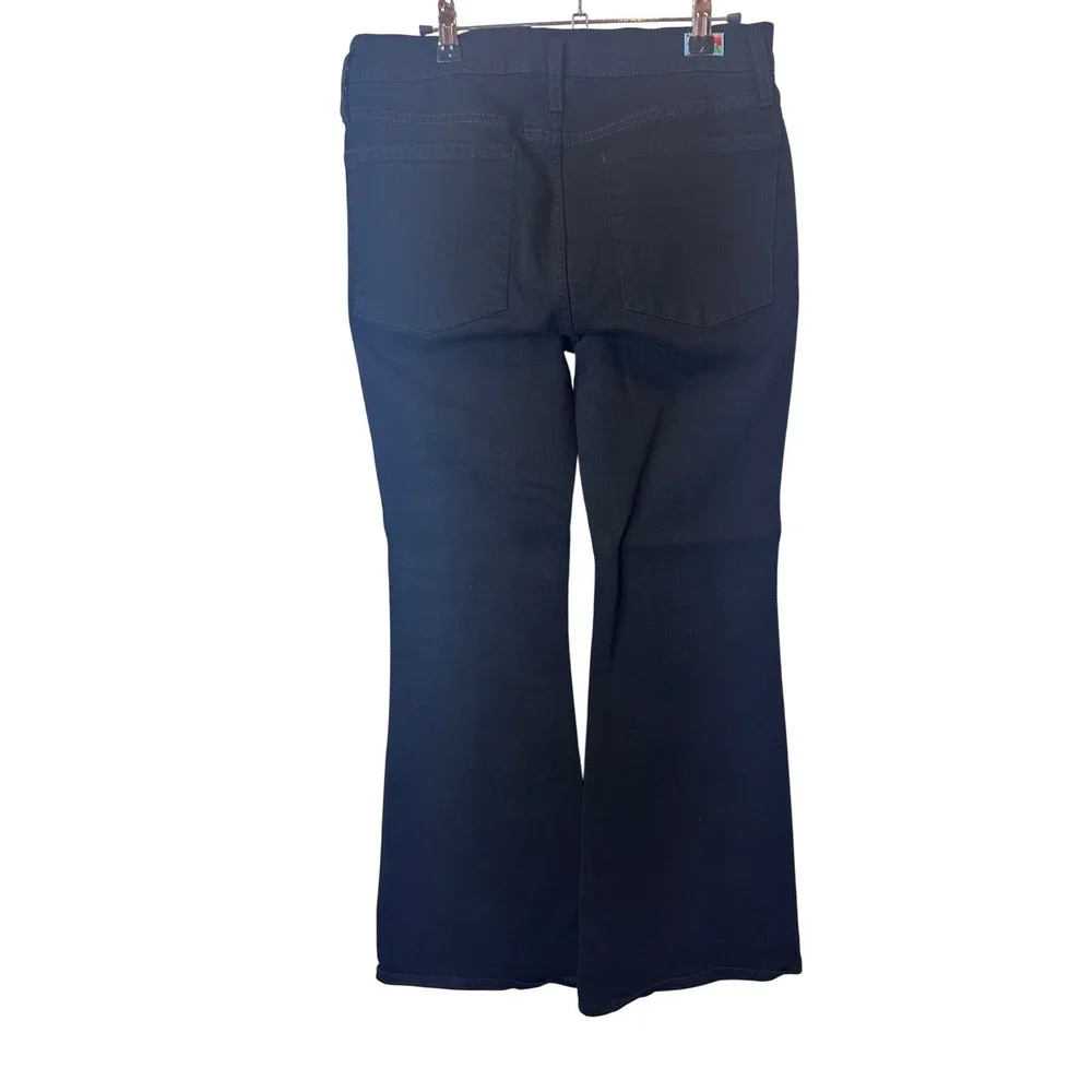 Daily Blue‎ Women's Black Flare Peace Jeans Size 30 Tall 33